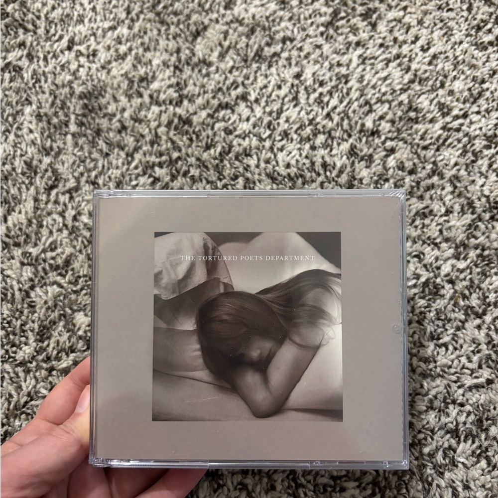 Taylor Swift Tortured Poets CD